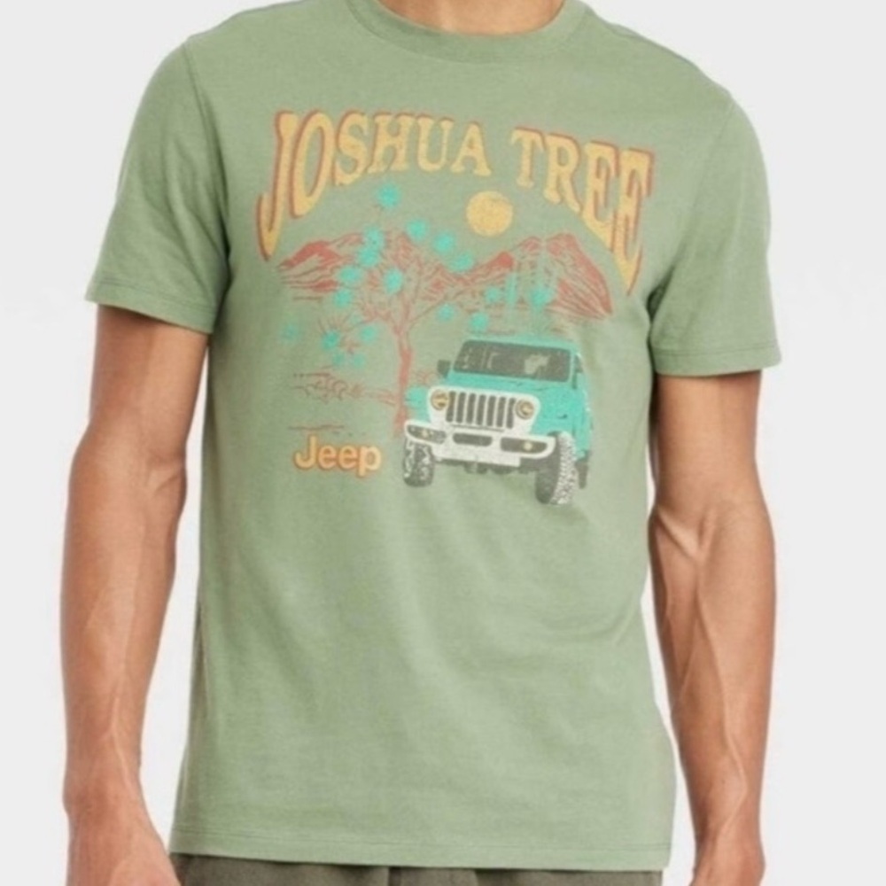 Joshua Tree National Park Jeep Mens Graphic Medium T-Shirt Green NWT